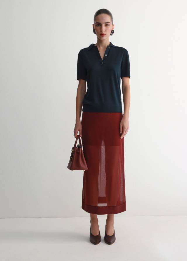 Поло, синього кольору