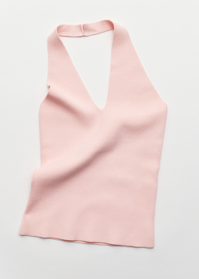 Top, pink colour