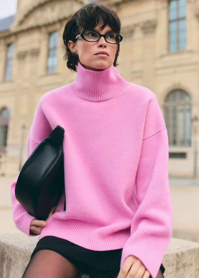 Turtleneck sweater, pink